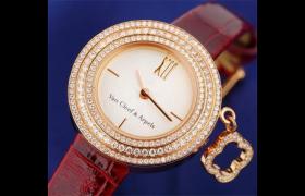 梵克雅宝手表很久不戴不走了处理办法