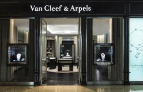 梵克雅宝手表进灰了处理技巧盘点